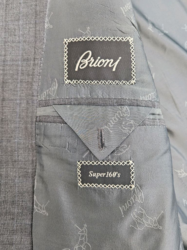 브리오니 Super 160s 울 블레이저 [ 쿠치넬리 에르메스 로로피아나 키톤 벨루티 톰포드 ] 이미지