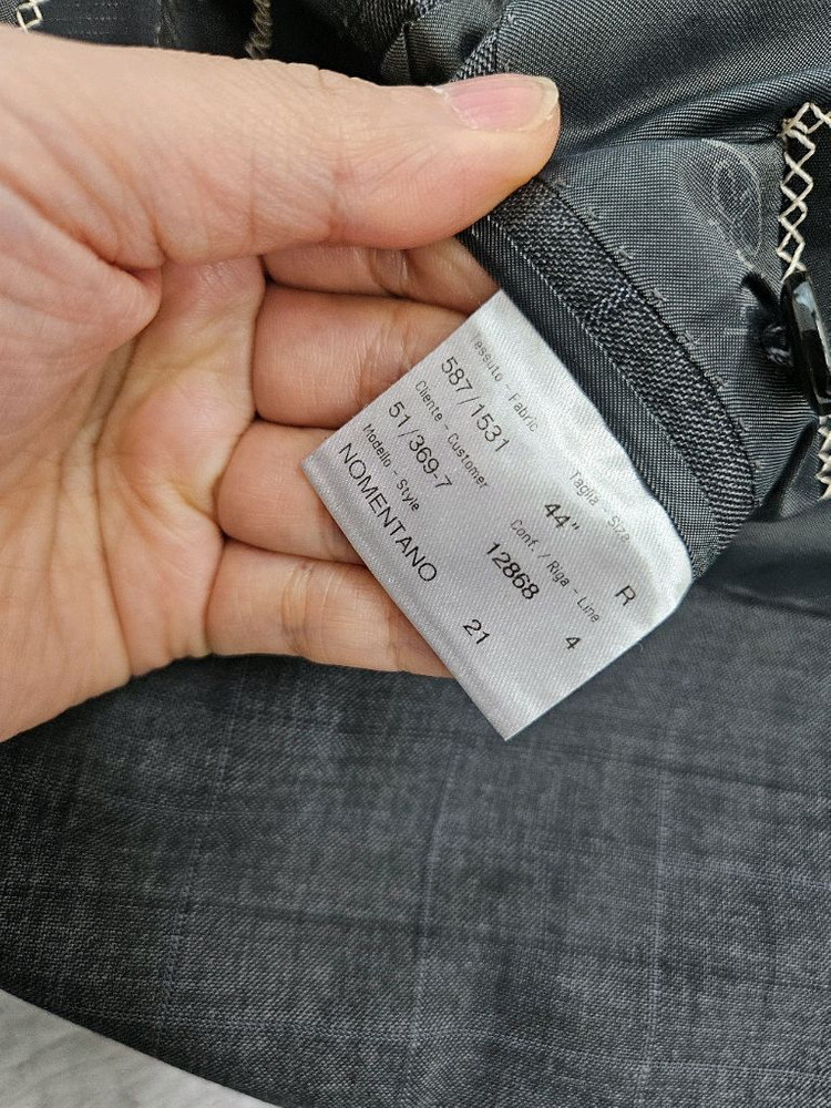 브리오니 Super 160s 울 블레이저 [ 쿠치넬리 에르메스 로로피아나 키톤 벨루티 톰포드 ] 이미지