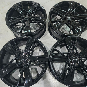 제네시스GV80 쿠페 22인치 순정휠 한대분 판매합니다 이미지