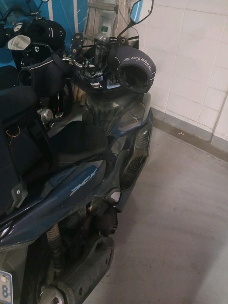 125cc 스쿠터 이미지