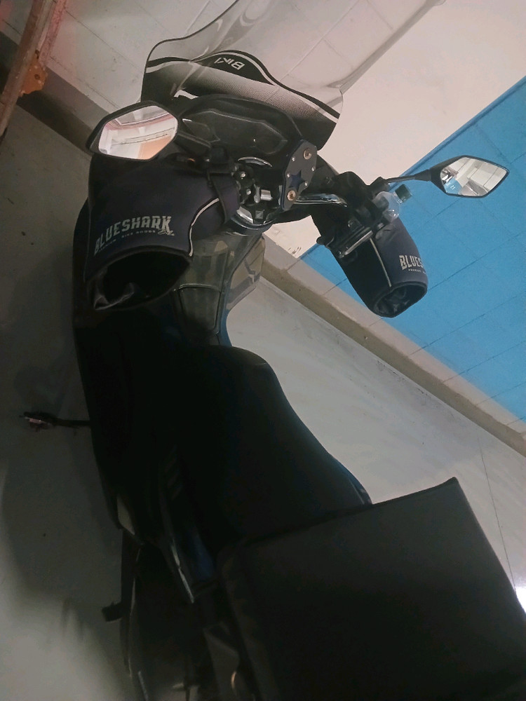 125cc 스쿠터 이미지