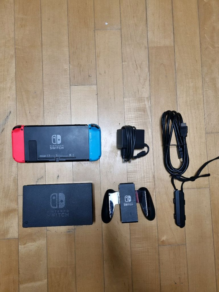 A급 닌텐도 스위치1 구형 (가능버전) 이미지