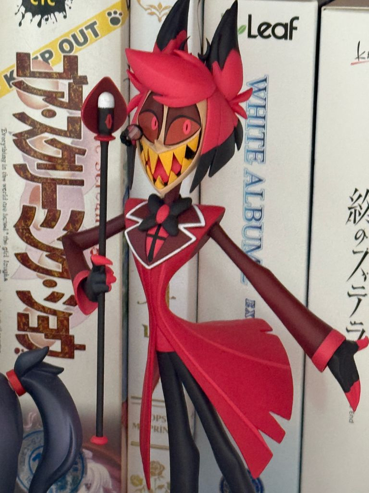 해즈빈 호텔 알래스터 팝업 퍼레이드 굿스마일 피규어 판매합니다 이미지