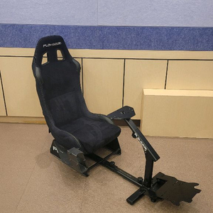 레이싱휠 전용 플레이시트 에볼루션 판매(집앞까지 무료배송 판매글 참고) 이미지