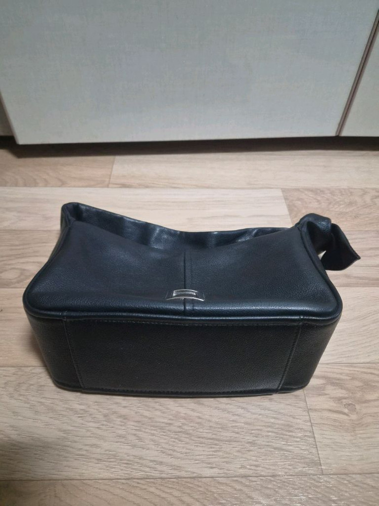 쿠론 마렌토트백 팝니다 이미지