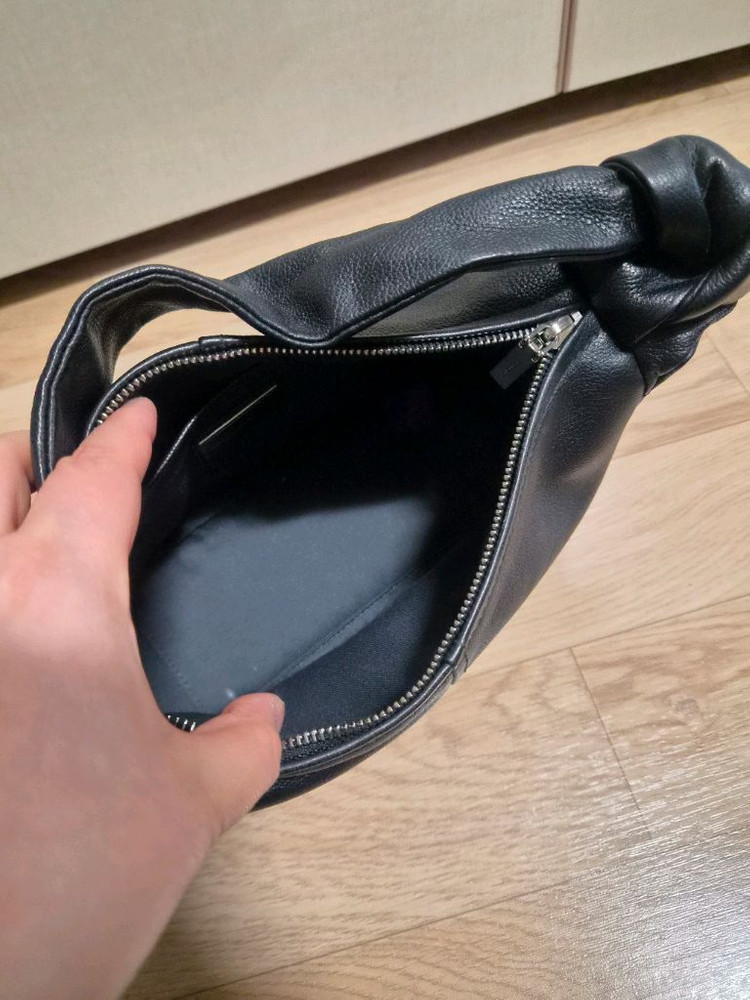 쿠론 마렌토트백 팝니다 이미지