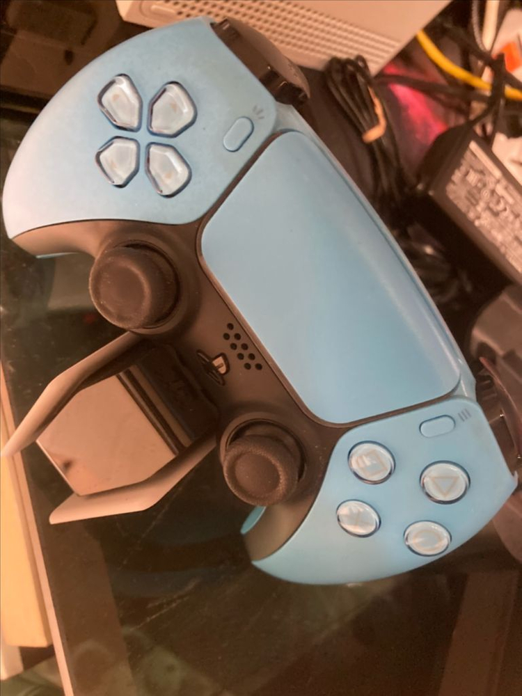 플스5 듀얼센스 + 정품충전거치대 이미지