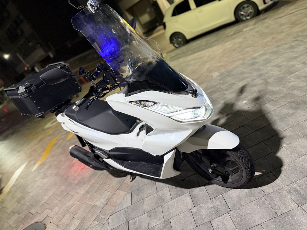 pcx125 24년식 이미지