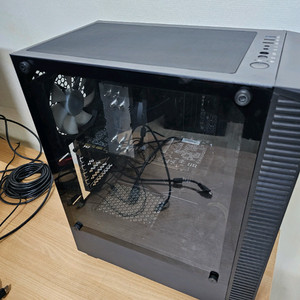 컴퓨터완본체 5700G B550M 램16GB GTX1070TI 팝니다. 이미지