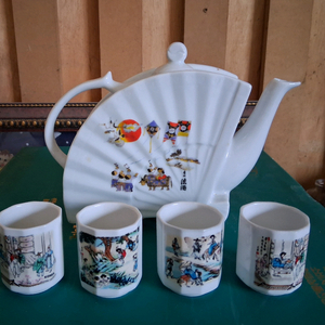 경주법주 도자기주전자와컵 이미지