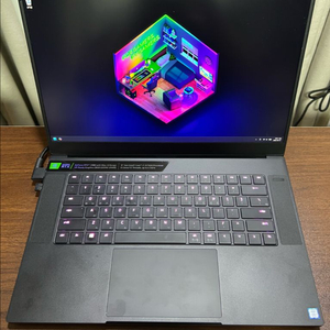 레이저 블레이드 15 어드밴스드 RTX2080 I7 하이엔드 게이밍 노트북 박스 풀셋 이미지