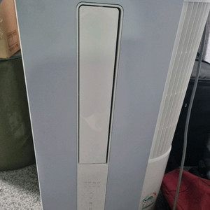 삼성 창문형 에어컨 팝니다(AW05B5171BWA 이미지