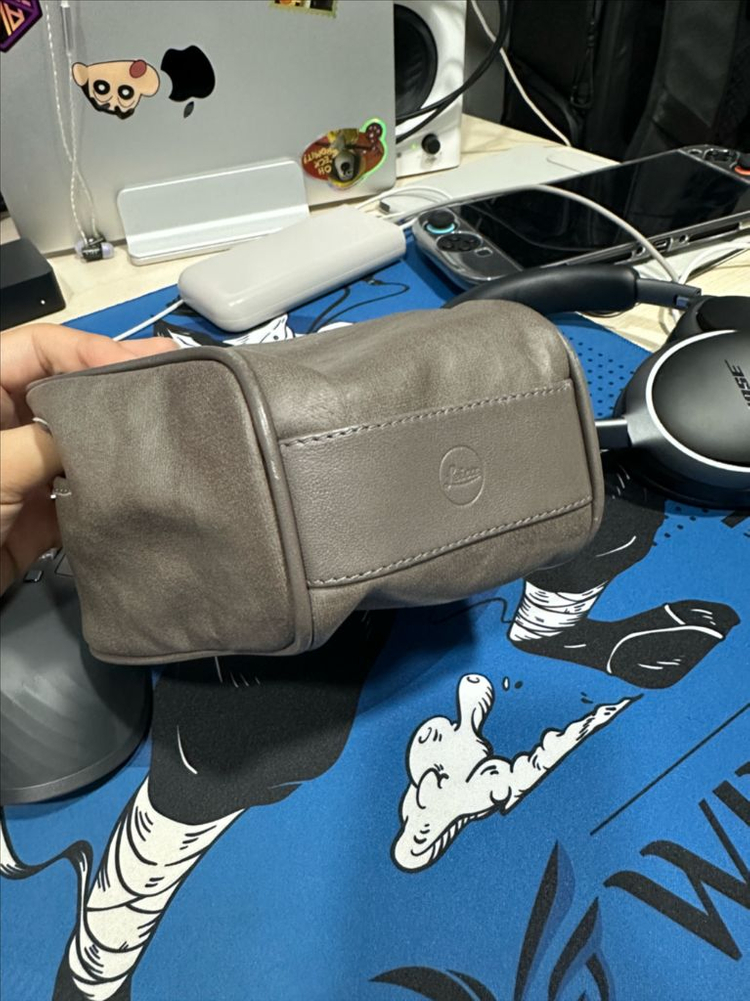 라이카 Q2 풀박스 이미지