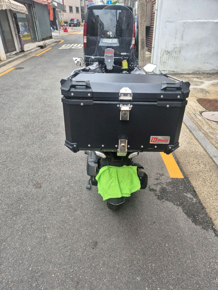 UHR125 2025.03월 출고 금요일까지만 급처 이미지