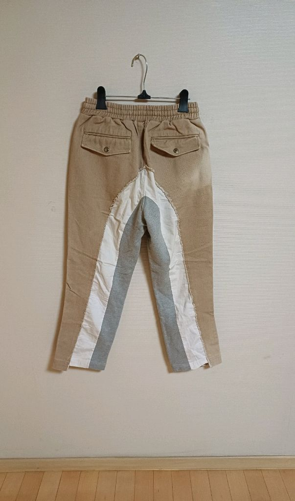 VNECKLUV 밴딩팬츠 판매합니다 이미지