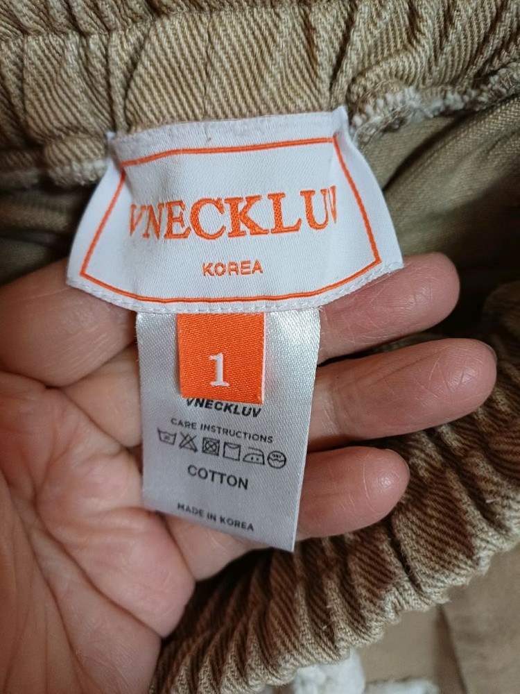 VNECKLUV 밴딩팬츠 판매합니다 이미지