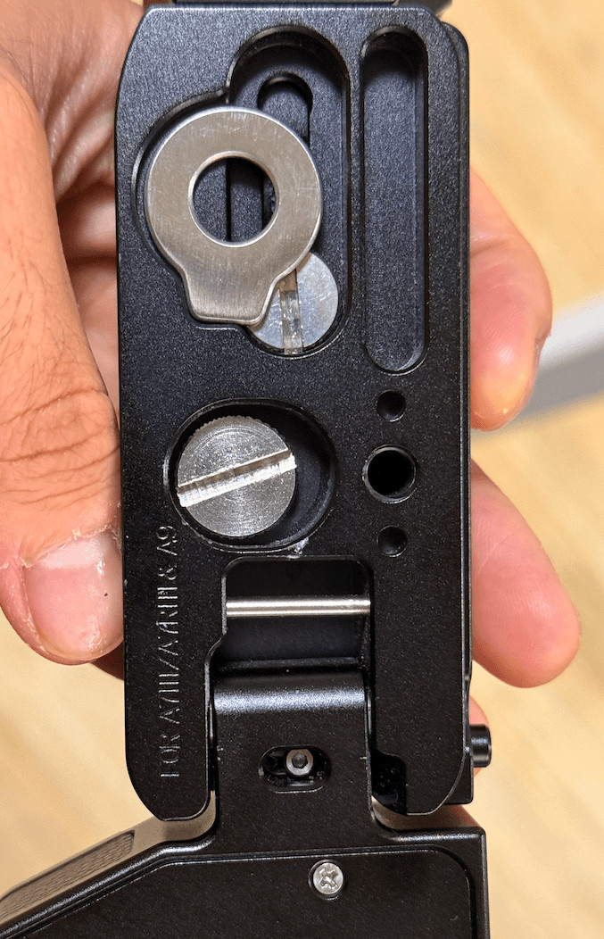 A7m3 스몰리그 L플레이트(2122D) 판매합니다. 이미지