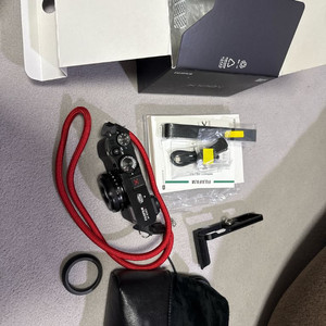 후지필름 X100V 블랙 이미지