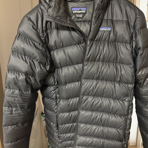 (미지막가격)파타고니아 하이로프트 m 사이즈 블핵 팝니다 이미지