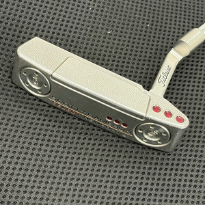 스카티 카메론 셀렉트 뉴포트2 퍼터 34인치 판매해요 이미지