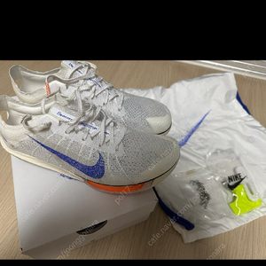 나이키 에어줌 빅토리2 스파이크화 팝니다. (255사이즈) 이미지