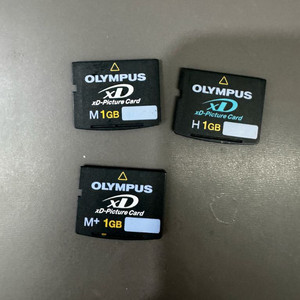 올림푸스 후지 메모리 XD카드 여러개 팝니다 이미지