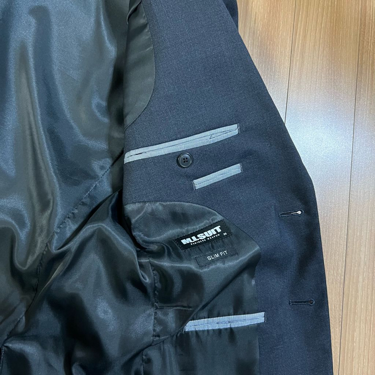 [ 상태 매우 좋음 ] 남성 정장 세트 ( 케이스 포함 ) 이미지