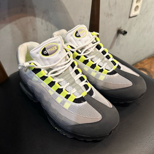 나이키 에어맥스 95 OG 네온 275 이미지