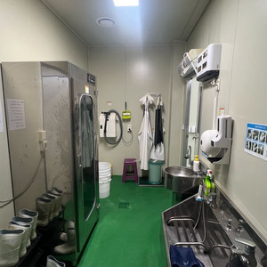 해썹 의류청소기 팝니다. 위생전실 모두 있어요. 이미지