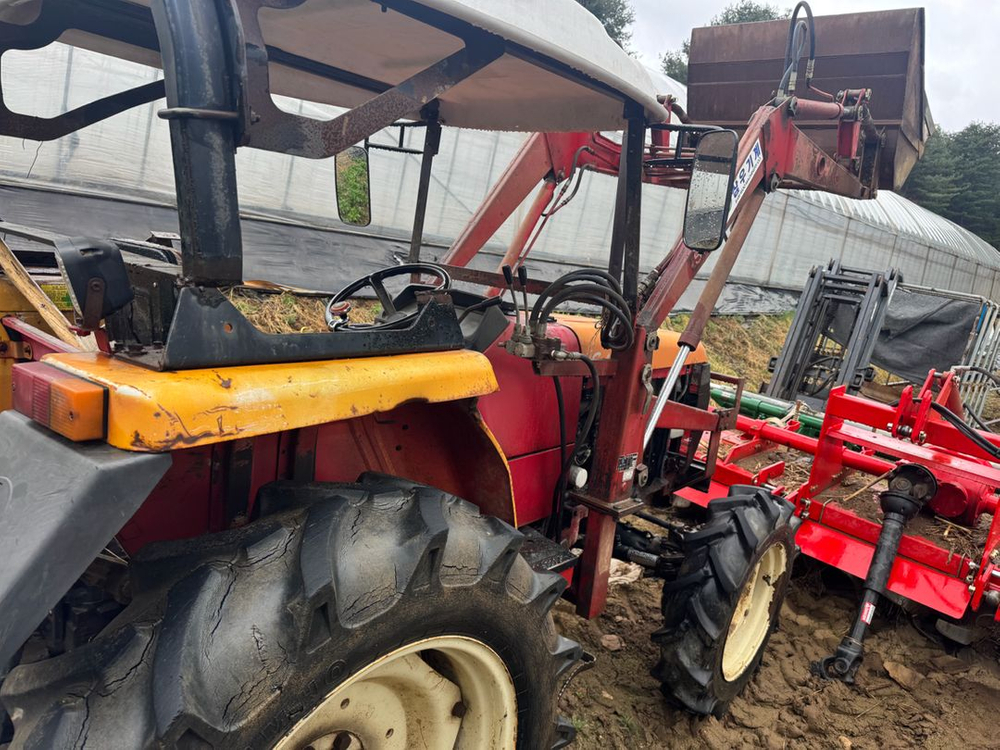 트랙터 지게차겸용 이미지