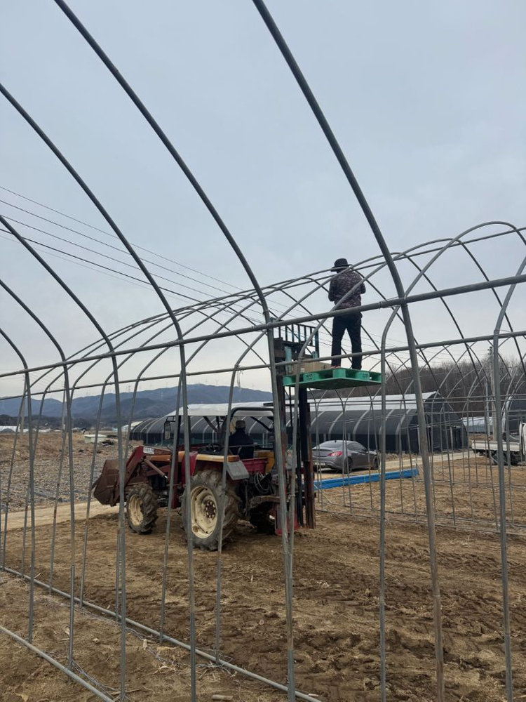 트랙터 지게차겸용 이미지