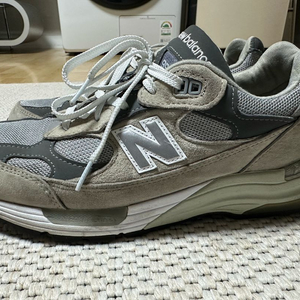 뉴발란스 Made in USA 992 그레이 270사이즈 팝니다 이미지