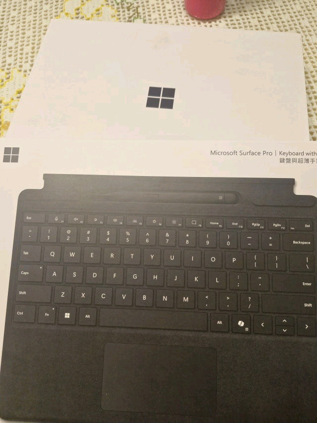 마이크로소프트 서피스 프로 11 5G 코파일럿+ PC ZEN-00015 OLED Elite/16GB/512GB 이미지