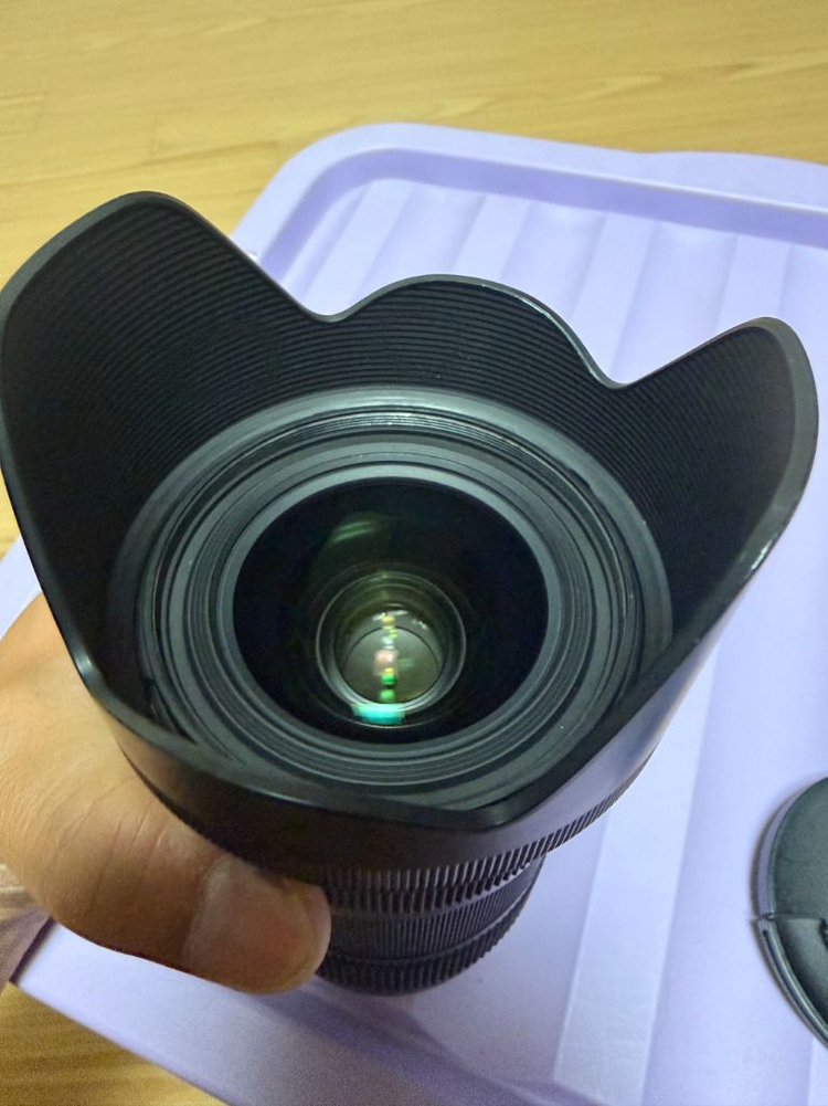 시그마18-35 f1.8 캐논마운트+시그마 mc-11+시그마usb dock 일괄판매 이미지