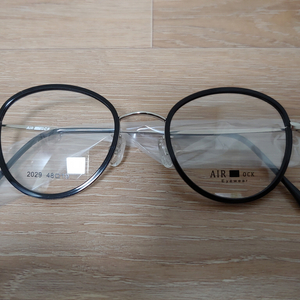 동그리 안경 솔텍스 안경테 AIROCK 2029 48 남자 여자 공용 에어락 블랙 실버 미착용 새제품 이미지
