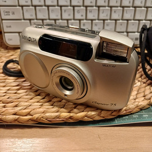 미놀타 Capios75 자동 필름카메라 이미지