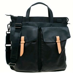 투미 TUMI 산타모니카 whitfield helmet tote 남성 가방 이미지