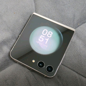 폴더블 스마트폰 512GB 자급제 박스풀셋 A급 이미지