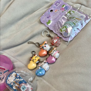 햄토리 키링, 마이멜로디 메지루시, 다마고치 반지, 개구리 스티커, 가챠 일괄 이미지