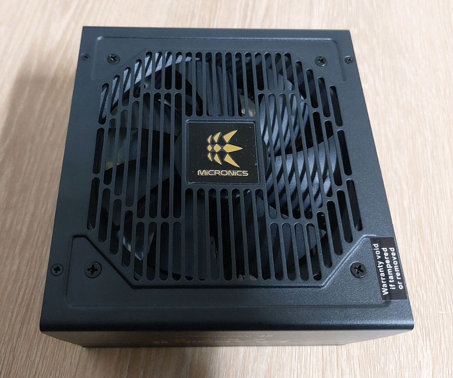 750W 골드 풀모듈러 파워서플라이 이미지