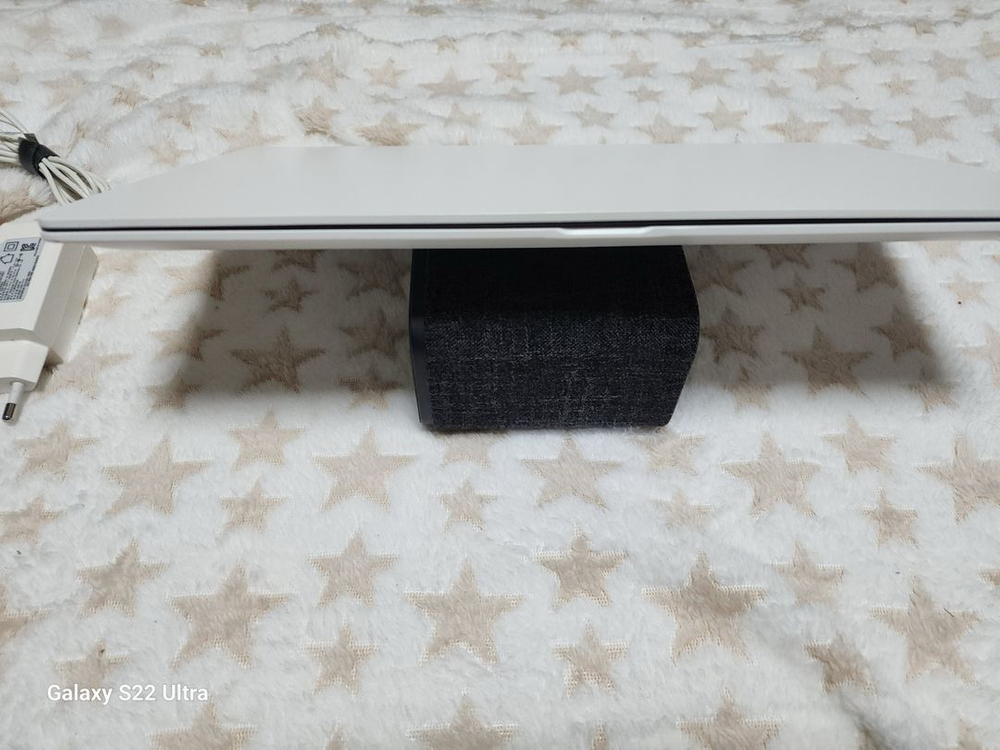 LG gram 노트북 (2017).15Z970-HA75K. 15인치.CPU. i7-7500U. 이미지