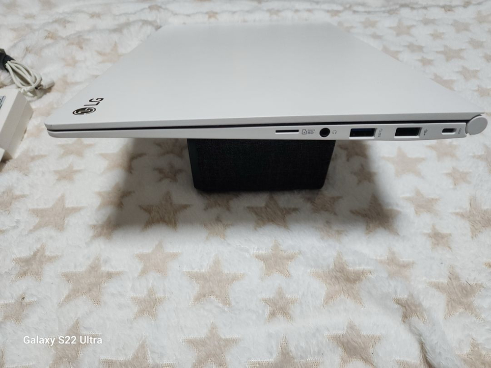 LG gram 노트북 (2017).15Z970-HA75K. 15인치.CPU. i7-7500U. 이미지