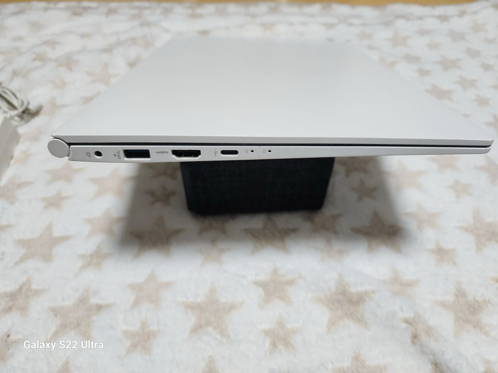 LG gram 노트북 (2017).15Z970-HA75K. 15인치.CPU. i7-7500U. 이미지