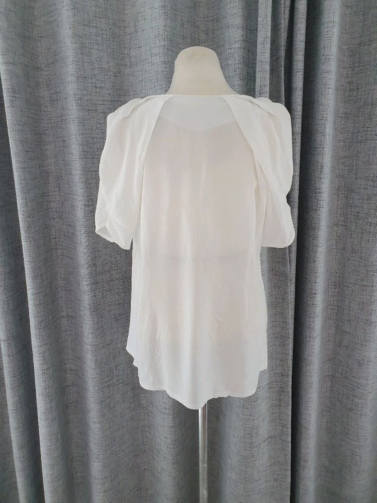 (상태좋음)레이스 자수 블라우스 55~66 이미지