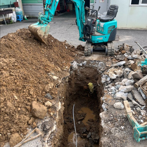 미니굴삭기 008/저가동600시간/상태최상 이미지