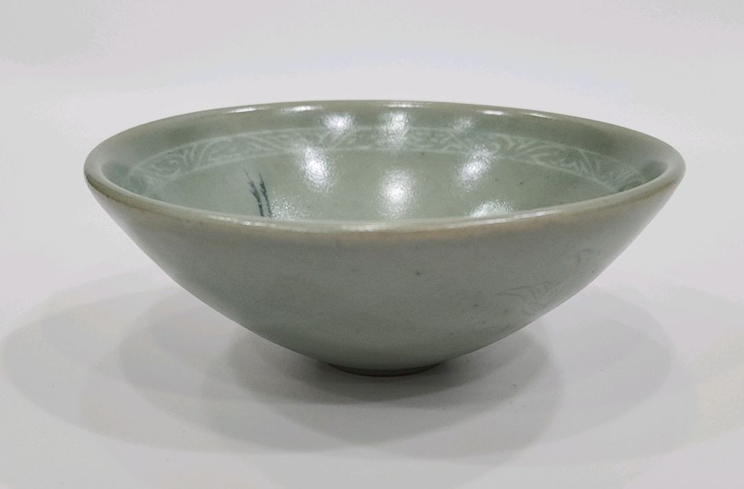강진 상감청자운학문 다완 완 찻사발(1) 이미지