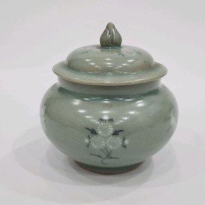 강진 상감청자 차합 이미지