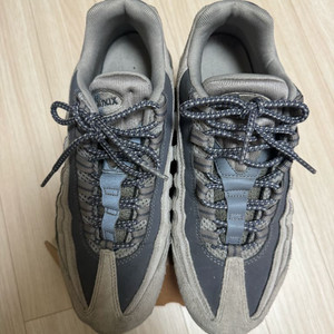 나이키 에어맥스 95 에센셜 라이트 타우페 (270mm) 이미지