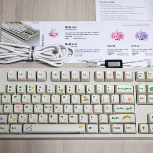 엠스톤 그루브스톤 GV8 저소음 밀키축 45g 크레용 텐키리스 키보드 이미지