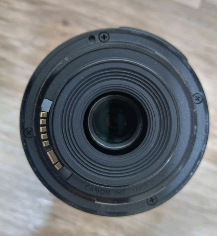 [개봉 제품] 캐논 EOS 80D + EF-S 18-55mm F3.5-5.6 IS STM 표준 줌렌즈 + 추가 구성 이미지